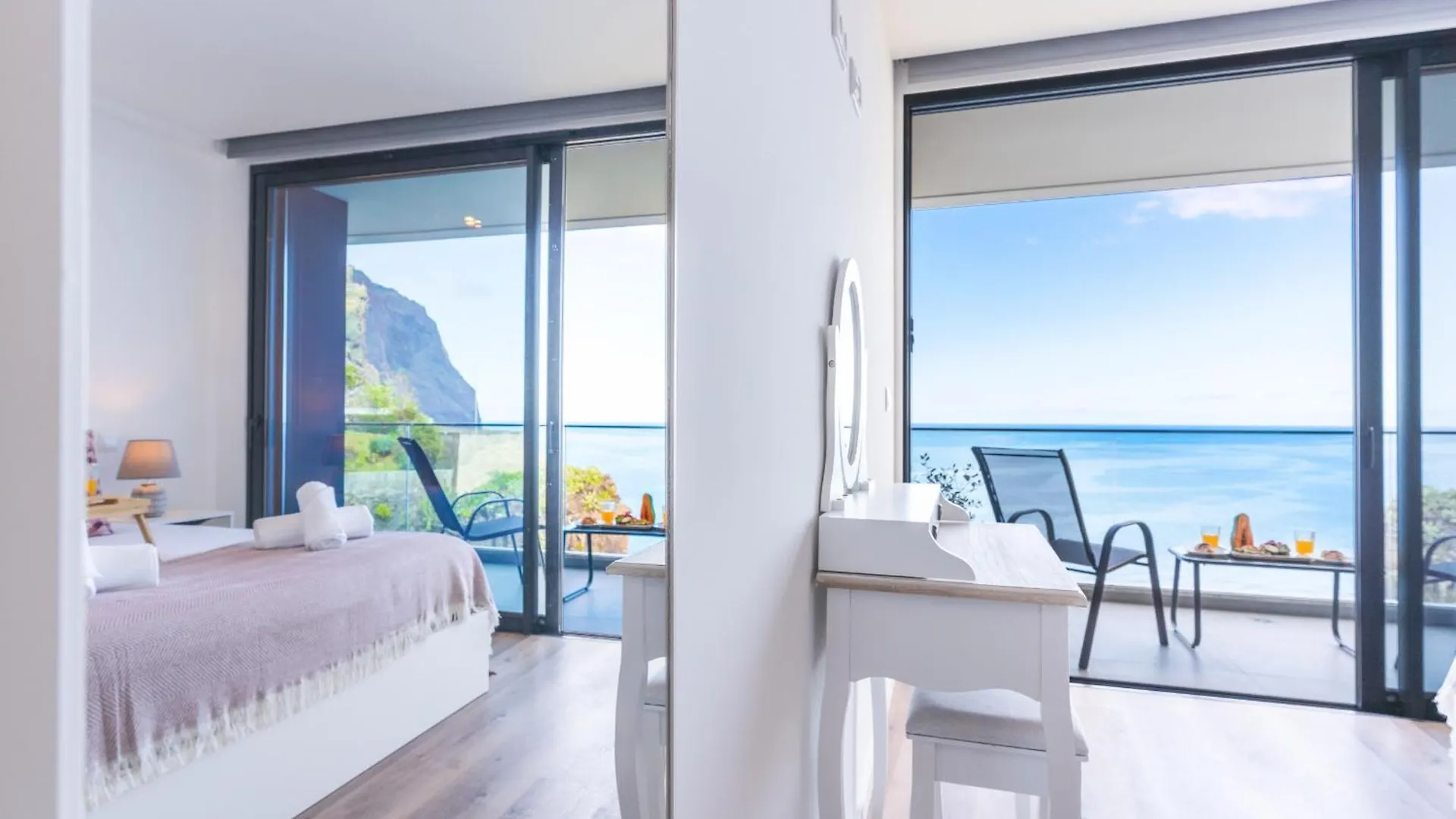 Mar Apartment By Atlantic Holiday Câmara de Lobos 0*,  Portekiz