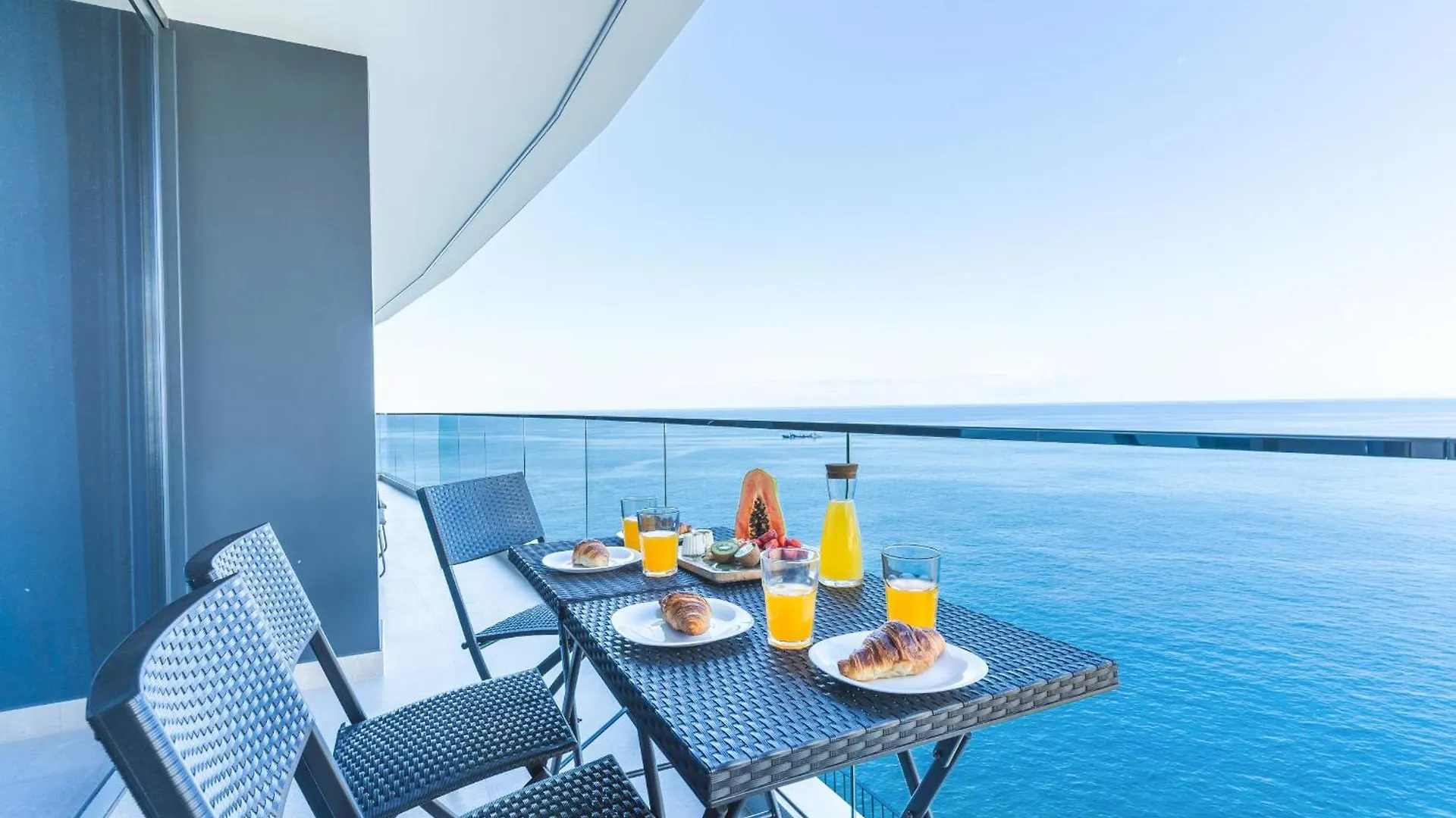 Mar Apartment By Atlantic Holiday Camara de Lobos